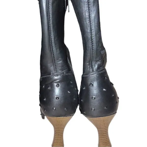 El Canelo lady’s black booties with cream flowers on side. - Image 7