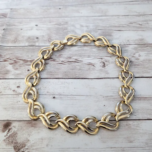 Vintage Necklace Statement Gold Tone Ornate Chunky - Image 2