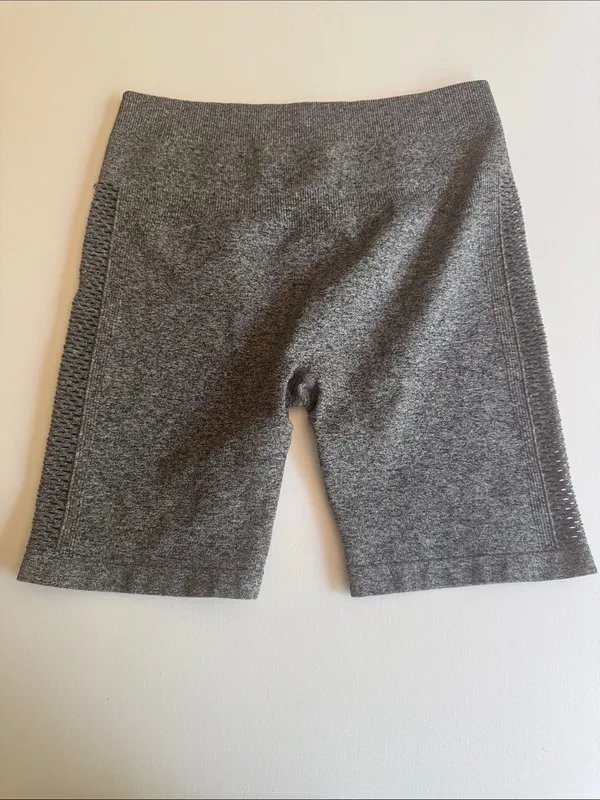 Charlotte Russe Gray High-Rise Seamless Bike Shorts - Image 7