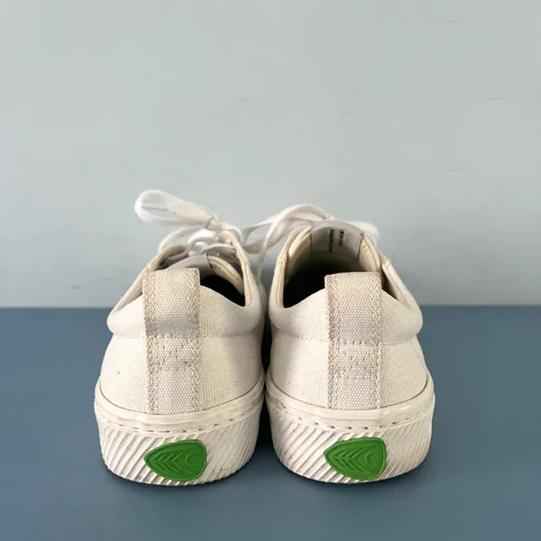 Cariuma OCA Low Off-White Canvas Lace Up Sneakers - Image 7