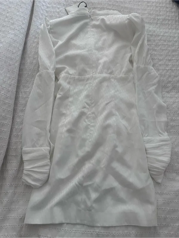 Alexis Lindon Dress White - Image 4