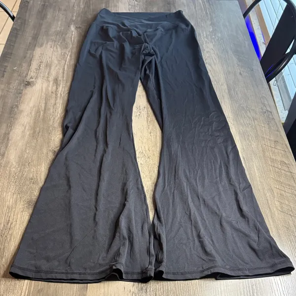 Sunzel Black Active Flare Leggings Size L - Image 4