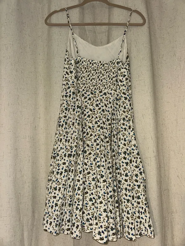 Old Navy Floral sundress - Image 2