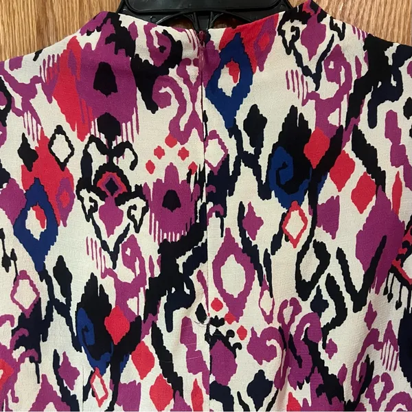ZARA Abstract Print Mock Neck Long-Sleeve Crop‎ Top Size Small Pink Purple Blue - Image 13
