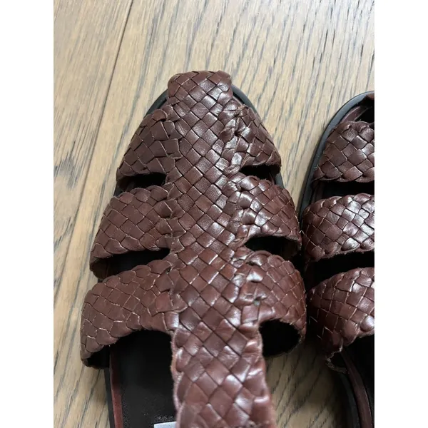 Etienne Aigner Fisherman T-Strap Braided Leather Brown Sandals Size 7M - Image 5