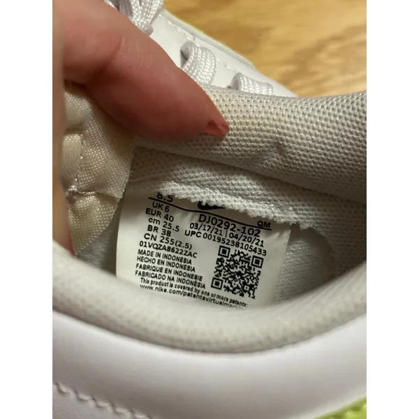 Nike Blazer Low Platform " White/Black/Light Lemon Twist" Size 8.5 - Image 9