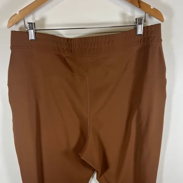 Aritzia The Group by Babaton Cognac Tapered Stretch Pants XL High‎ Rise Pockets - Image 7