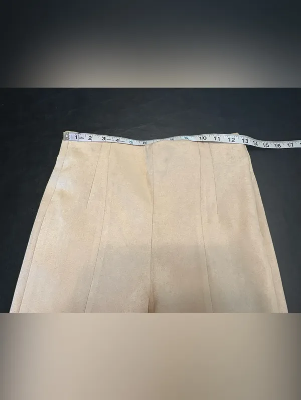 Zara Faux Suede High-Waist Leggings in Light Beige with Zip bottoms size Medium - Image 10