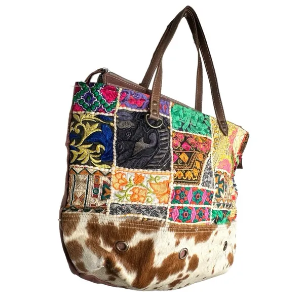 Bhrayna Bags Patchwork Purse‎ - Image 3
