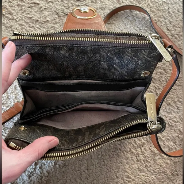 Michael Kors crossbody flap purse - Image 6