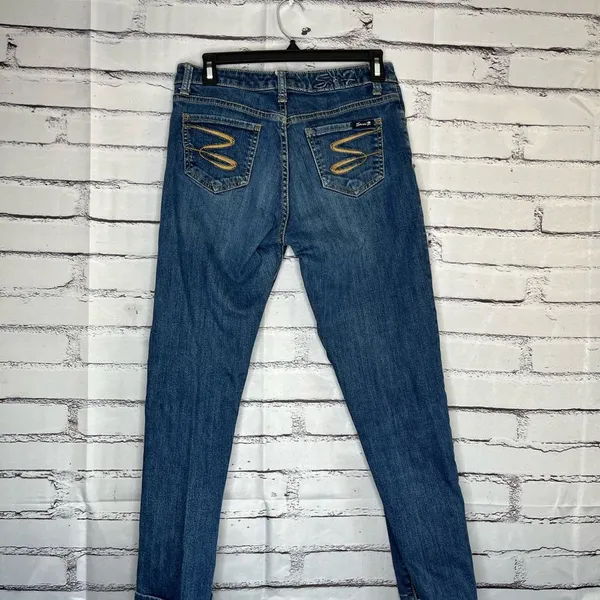 Seven7 Blue Straight Leg Jeans Classic Style Light Distressed SZ 4 Y2K Mid Rise - Image 9