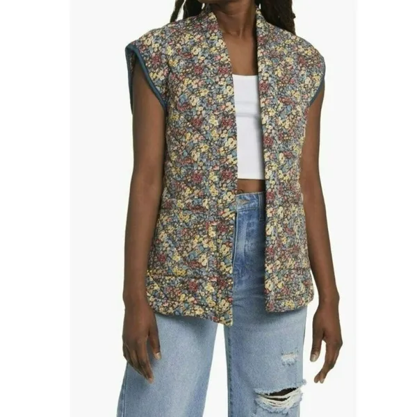 BLANK NYC Quilted In Bloom Wrap Belted Jacket Vest Size M New w Tag MSRP $98 SOO - Image 5