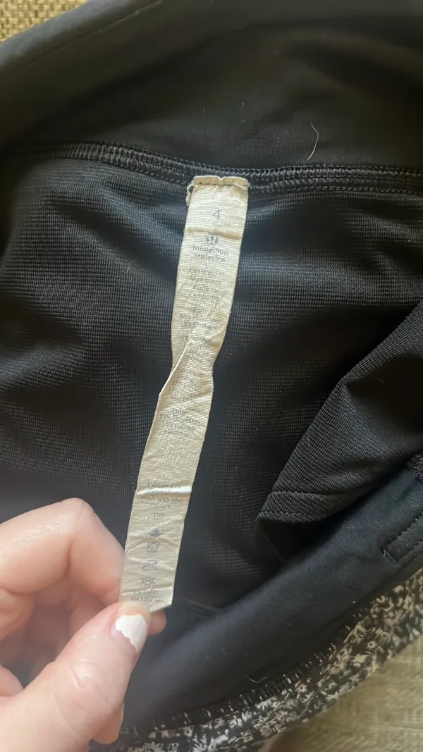 Lululemon Shorts - Image 4