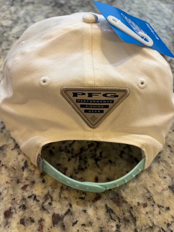 Columbia Cream and Aqua Fish Scale Patch Snapback Hat - Image 4