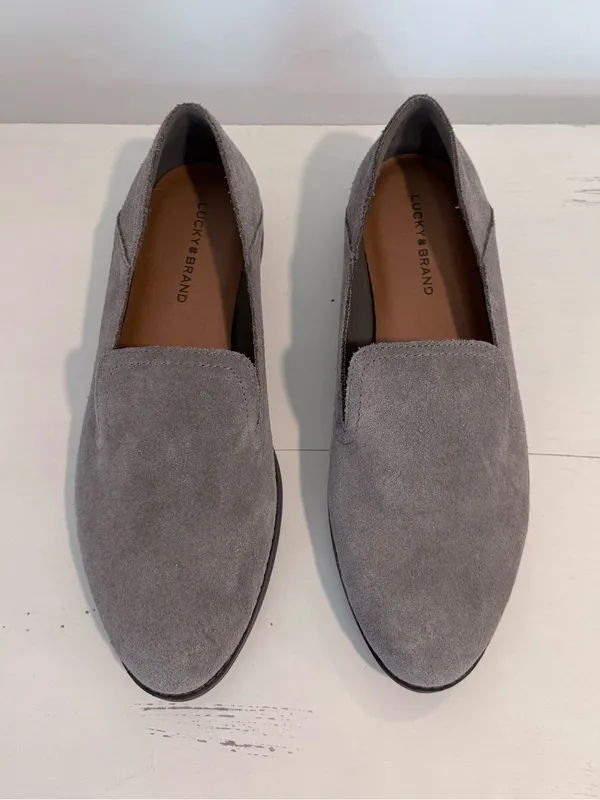 Lucky Brand Elafina Suede Loafers Grey Taupe 38 (US 7.5) - Image 4