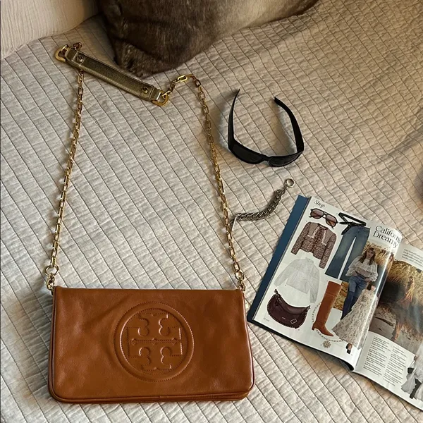 Tory Burch brown leather logo fold over gold chain rare crossbody bag​ - Image 2
