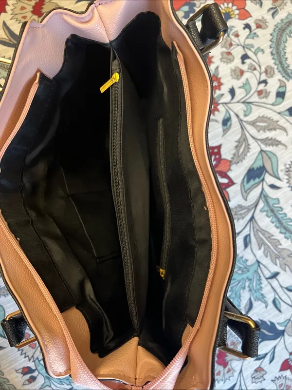 Sleek Black Pebbled Tote with Pink Trim and Gold Hardware - Image 7
