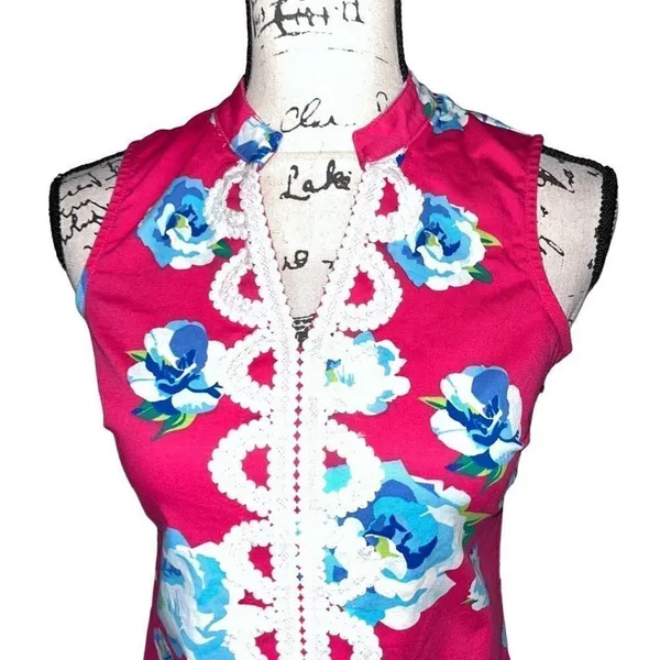 Mud Pie Pink Floral Sleeveless Shift Dress White Crochet Lace Trim XS - Image 2