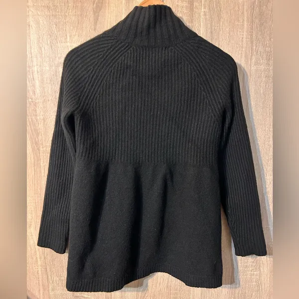 Banana Republic Black Ribbed Cardigan Size Medium Wool Cashmere Blend - Image 2