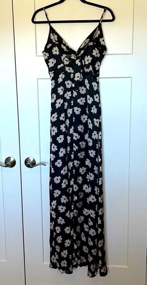 VICI NWOT Too Cute Satin Twist Front Maxi - Image 4