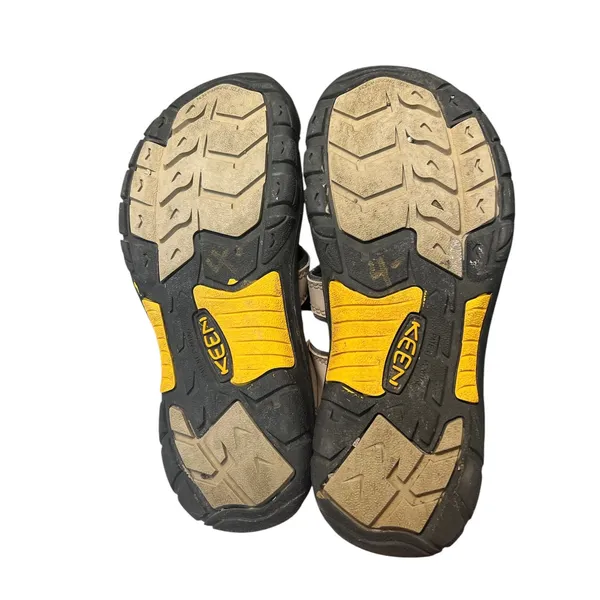 Keen Newport H2 Water Sandals Taupe Size 6 - Image 9