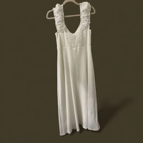 4SIENNA White Textured Midi Dress – Ruffle Strap Summer Cottage Midi (Size L) - Image 2