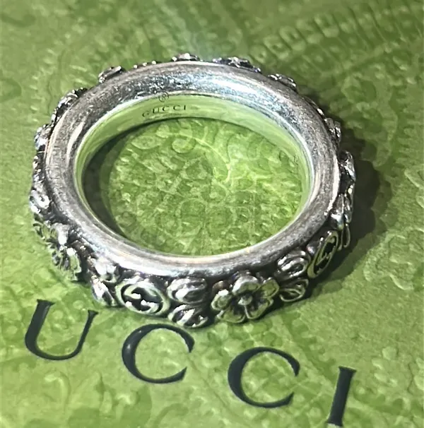 Interlocking G Flower Ring Ag925 - Image 6