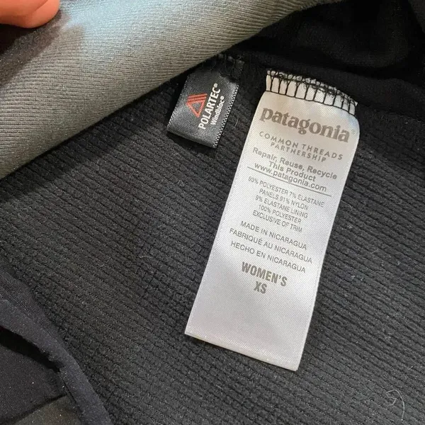 Patagonia Soft Shell Jacket Women’s XS Black Full Zip Stretch Outdoor - Image 7
