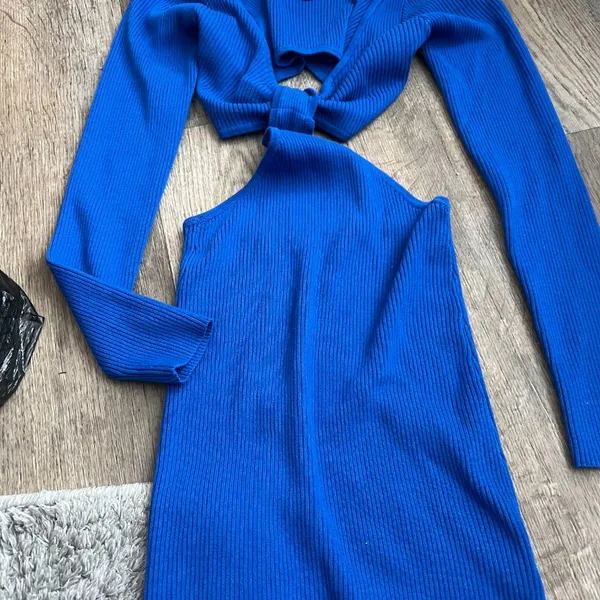 Edikted blue long‎ sleeve cutout mini dress size M - Image 8