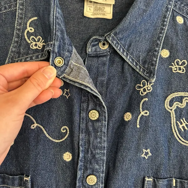 Rare Vintage Disney Store Winnie the Pooh Denim Vest Hunny Bees 90s Y2K‎ L - Image 5