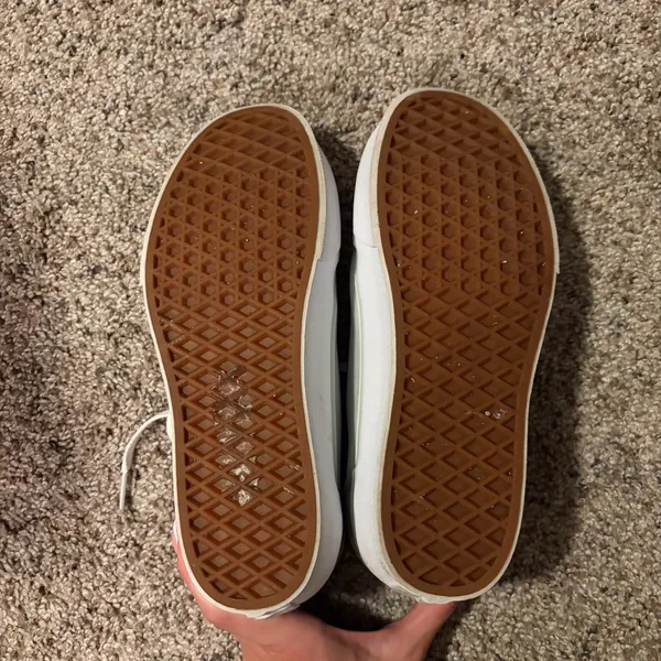 Vans Green Skate Shoes - Image 2