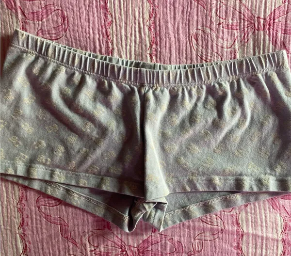 Brandy Melville Sleep Shorts - Image 3