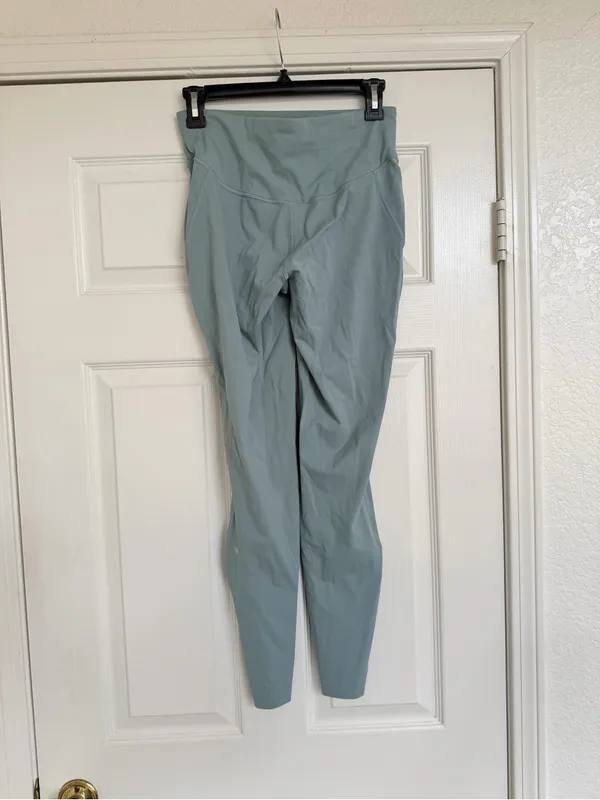 Lululemon Wunder Train High-Rise Sage Green Women's Active Yoga Leggings 8 - Image 4
