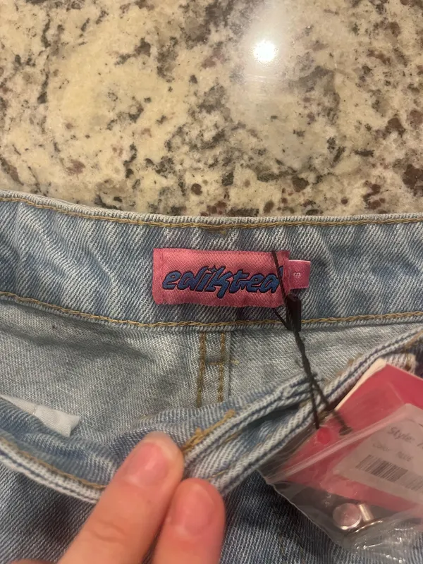 Edikted Shorts Denim - Image 3