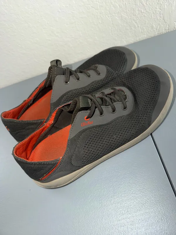 Olukai Sneakers Size 10.5 - Image 3