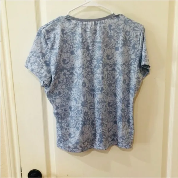 Patagonia womens top‎ - Image 4