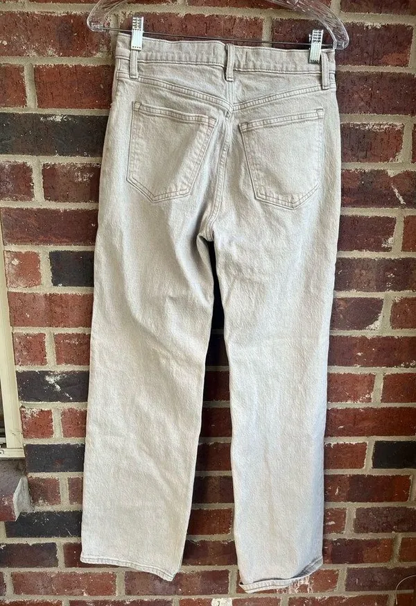Abercrombie NWOT 90’s Relaxed Jean High Rise in “Oat” Size 4 - Image 11