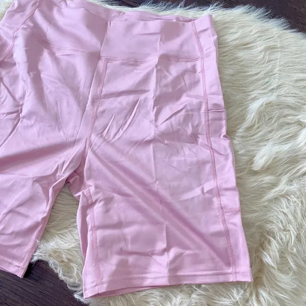 NWOT Light Pink Lilac Bike Short Workout Athleisure Size XXL - Image 2