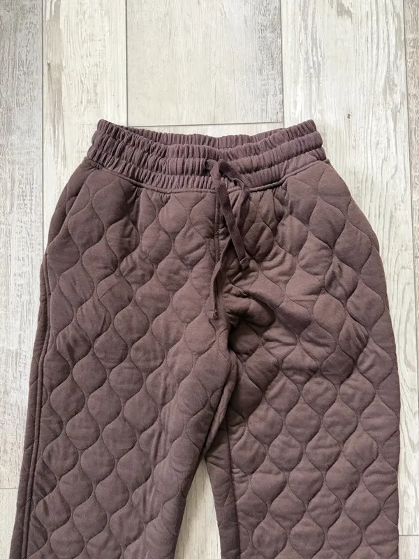 NWT Rae Mode Espresso Quilted Joggers size small Brown - Image 6