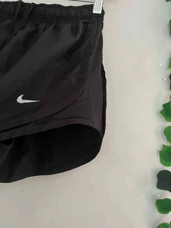 Nike Shorts Dri-Fit - Image 3