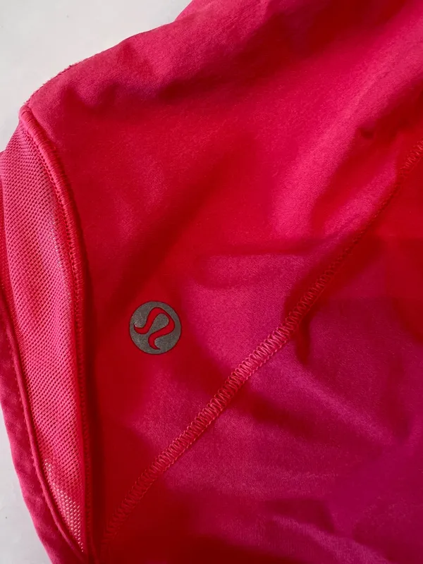 Lululemon High Rise Shorts - Image 4