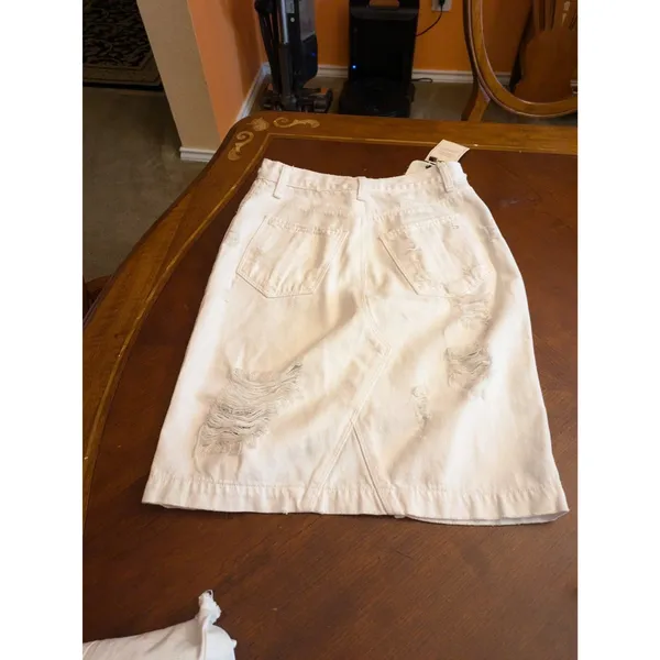 RAG & BONE White Norte Distressed Denim Skirt Size 26 - Image 12