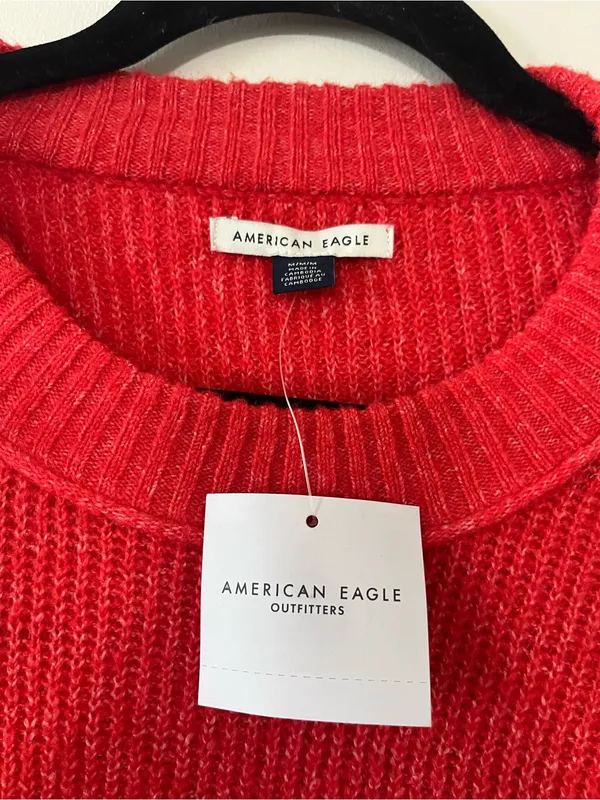 NWT American Eagle Red Crewneck Knit Sweater Medium Cozy Christmas Holiday - Image 2