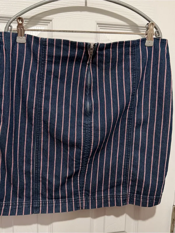 Alter’d State Navy Pink Pinstripe Mini Skirt Women’s Large Preppy Cottagecore - Image 3