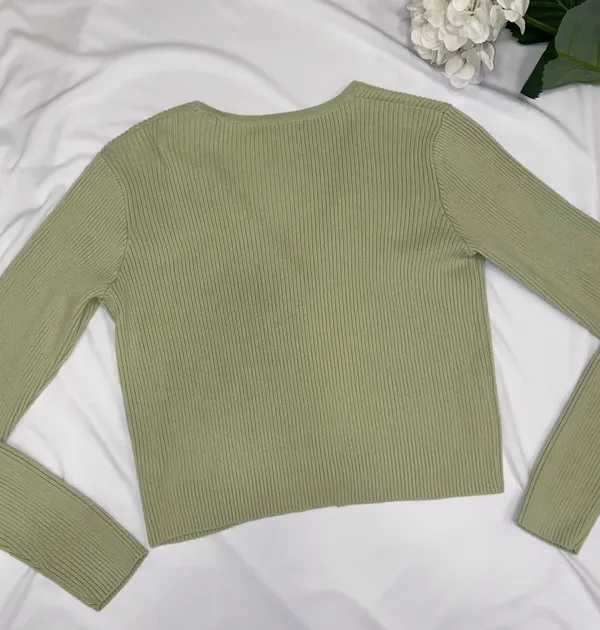 Brandy Melville Sweater - Image 3