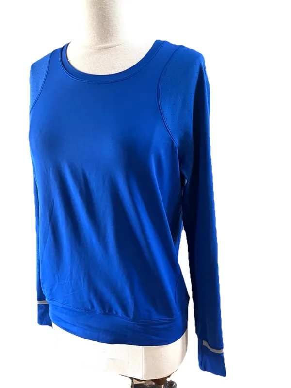Lululemon Royal Blue Long Sleeve - Image 7