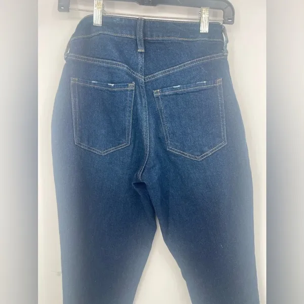 Old Navy Curvy O.G. Straight High Rise Distressed Knee Jeans Dark Wash size‎ 0 - Image 5