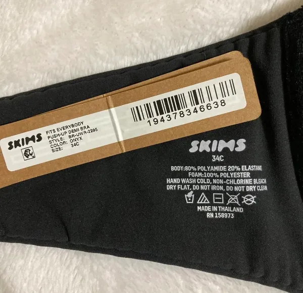 SKIMS Push Up Bra 34C - Image 4