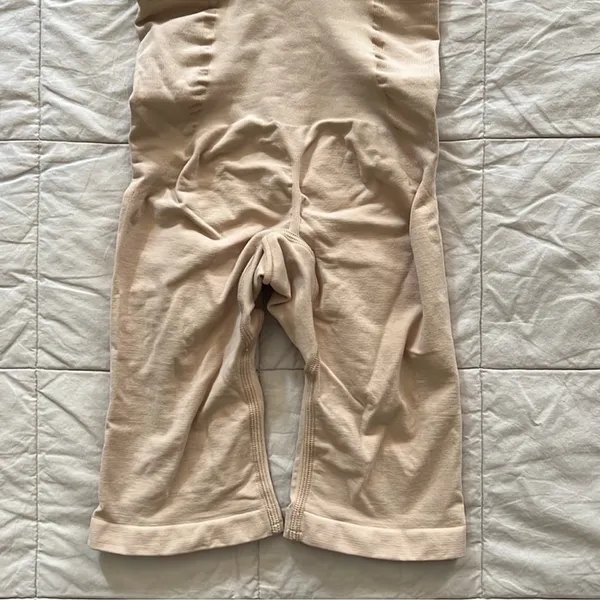Skims (B11) Open Busy Bodysuit W. Open Gusset Nwot Size S/M - Image 3