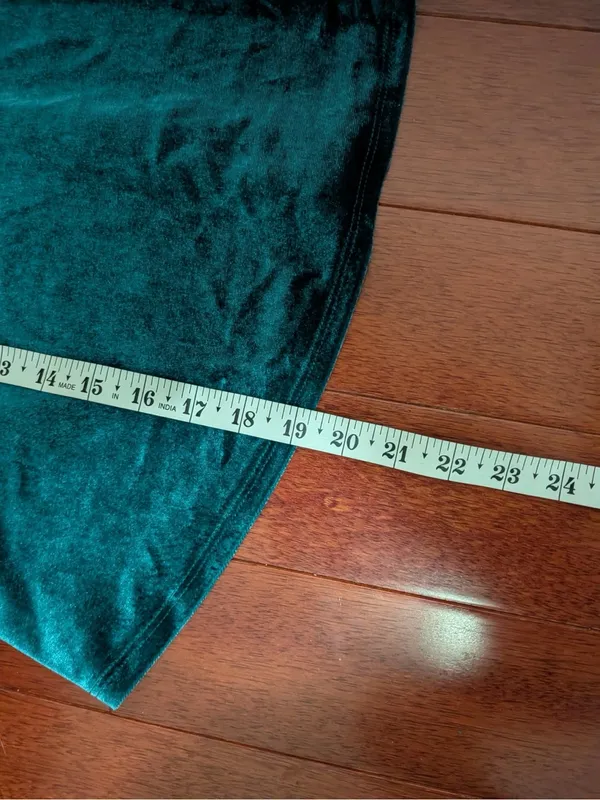 Love on a Hanger Teal Velvet Lace Camisole Top Medium - Image 7